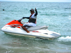 Jetski-Safari riders setting off from the beach