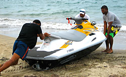 Jetski-Safari watercraft cruising the lagoon