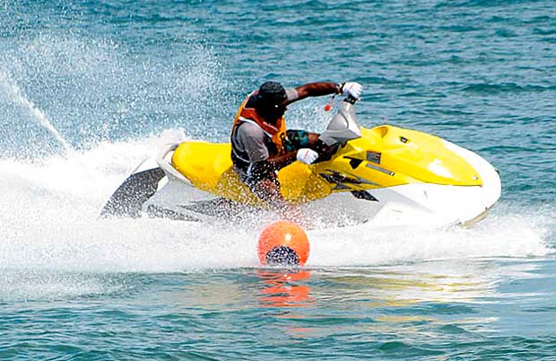 Jetski-Safari Yamaha VX700 watercraft at Pacific Harbour